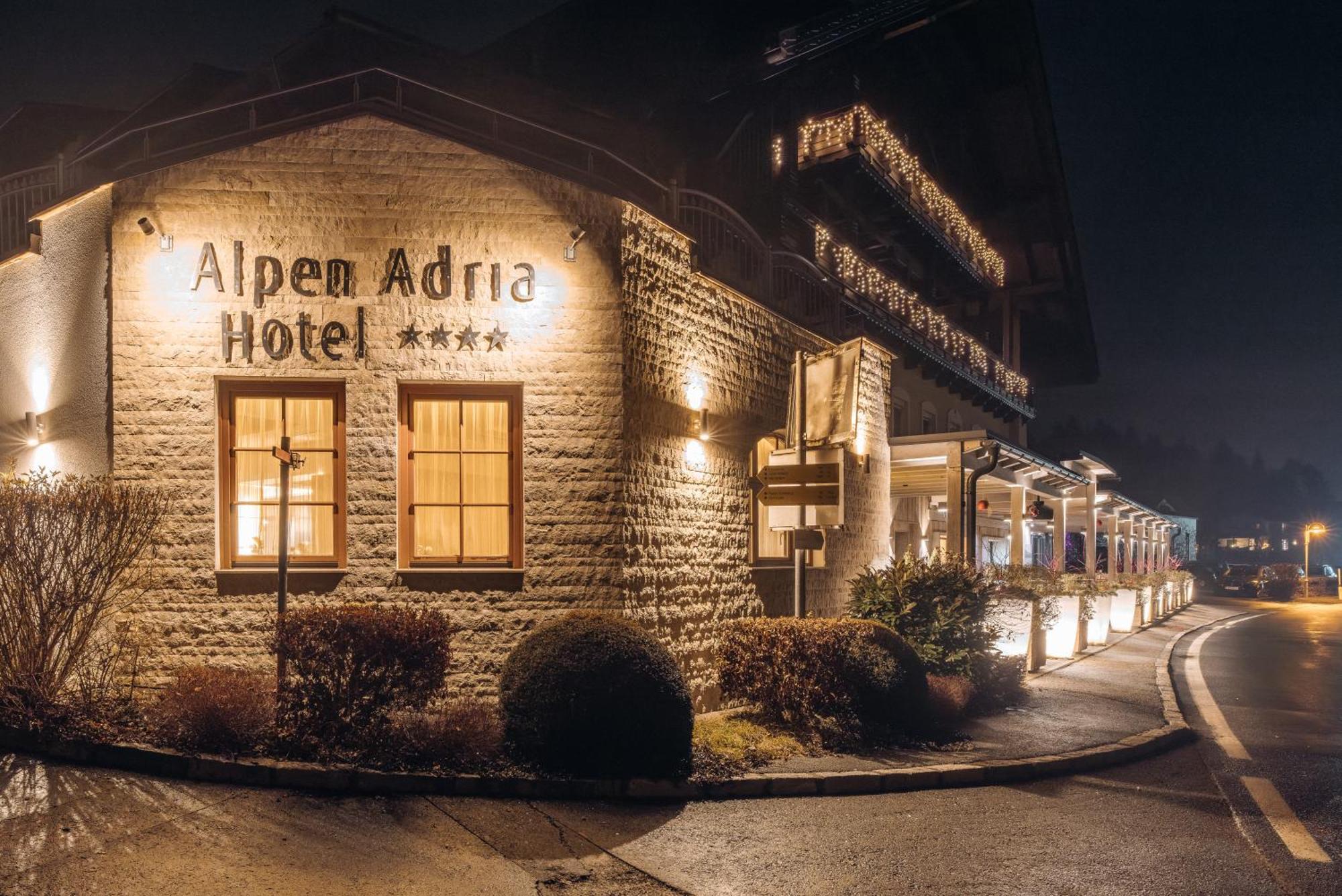 Alpen Adria Hotel & Spa Presseggersee Exterior photo